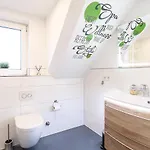 Gemütliche Mit Balkon, Ruhig, Perfekt Für Paare Und Geschäftsreisende * Essen