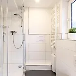 Apartamento Gemütliche Mit Balkon, Ruhig, Perfekt Für Paare Und Geschäftsreisende Essen