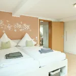 Gemuetliche Mit Balkon, Ruhig, Perfekt Fuer Paare Und Geschaeftsreisende *