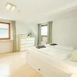 Gemuetliche Wohnung Mit Balkon, Ruhig, Perfekt Fuer Paare Und Geschaeftsreisende Эссен